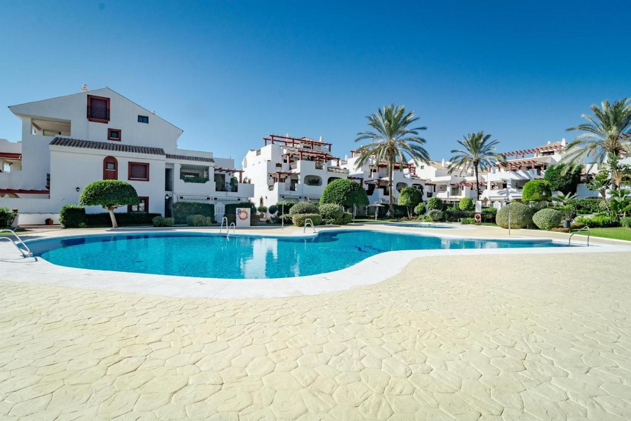 Seaside 3 Bedroom Penthouse Next To The Beach In San Pedro Marbella Exterior photo